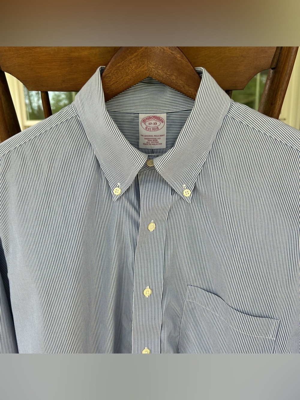 Brooks Brothers 1818 Men’s Dress Shirt Blue Stripe Long Sleeve Button Up 17-33